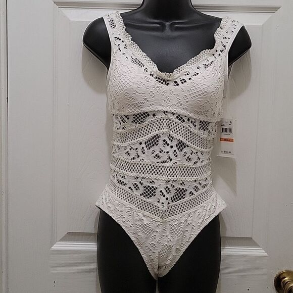 Becca by Rebecca Virtue White Captured Crochet One-Piece Swimsuit - Picture 3 of 16